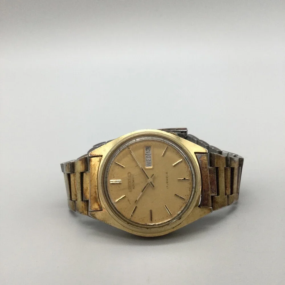 Vintage Seiko 6309-7159 Men Watch 35mm Champagne Dial Automatic Day Date Stretch